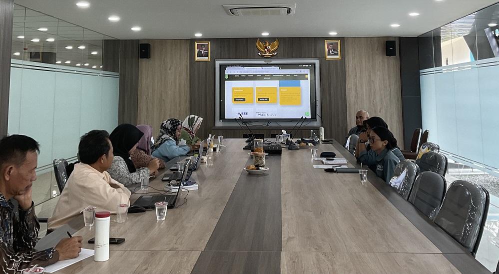 Read more about the article Sosialisasi Perpustakaan Dengan Fakultas Bahasa Dan Sastra, Senin 6 November 2023