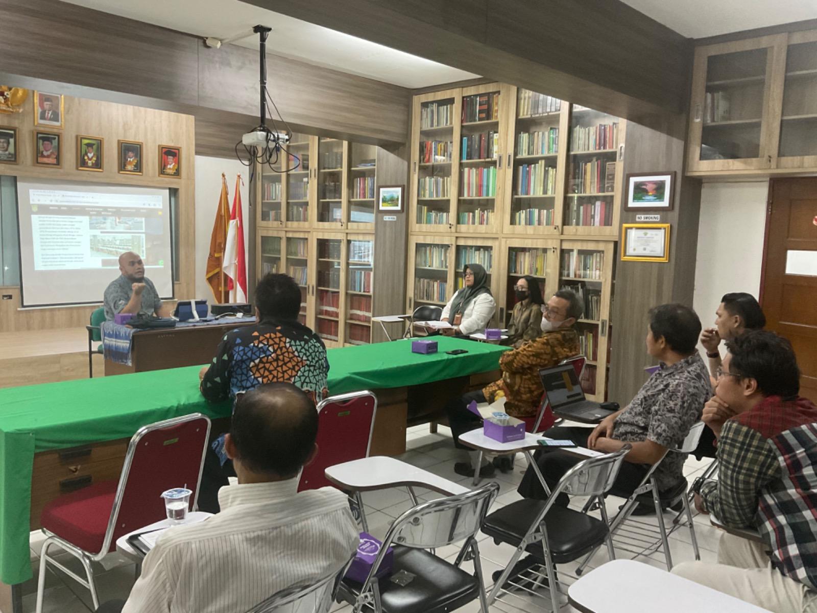 Read more about the article Sosialisasi Perpustakaan Dengan Fakultas Hukum, Kamis 16 November 2023