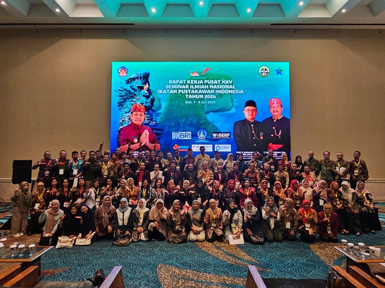 Read more about the article Rapat Kerja Pusat XXV Seminar Ilmiah Nasional Ikatan Pustakawan Indonesia Tahun 2024 Di Bali