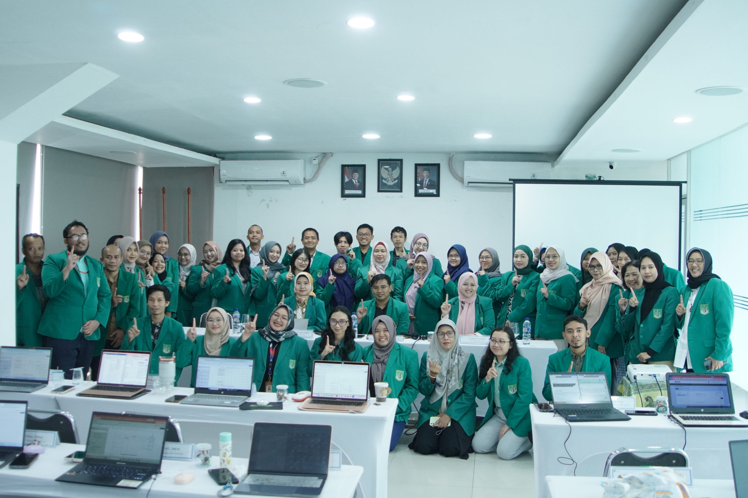 Read more about the article UPM UPT Perpustakaan Ikuti Workshop Penyusunan SOP di Universitas Nasional